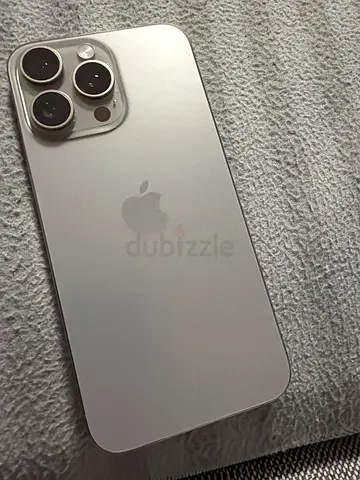 iPhone 15 Pro Max - Natural titanium - Virgin Megastore