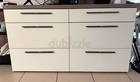 Drawer Dresser