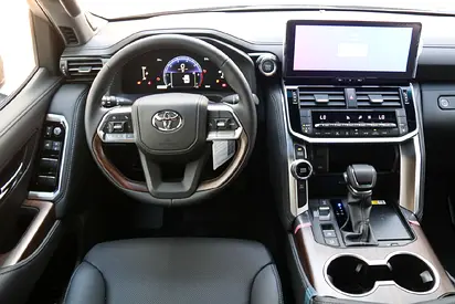 صورة مصغرة 9 لـ 2026 Toyota LAND CRUISER