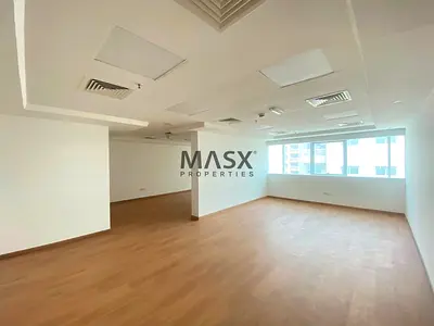 CHILLER FREE | UNFURNISHED OFFICE SPACE || PRIME LOCATION