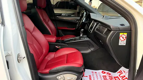 صورة مصغرة 16 لـ 2018 Porsche MACAN