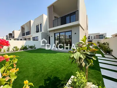 Landscaped | Single Row | Corner | E3 | Park Close
