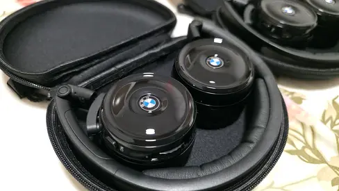 BMW Digital Wireless Headphones Pair