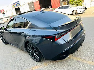 صورة 5 لـ 2021 Lexus IS-SERIES