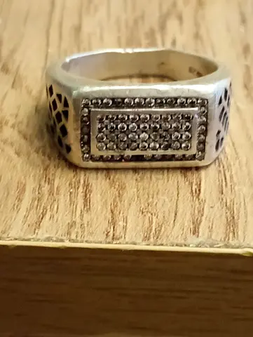 Sterling 925 Silver men's ring with rectangular pavé stones