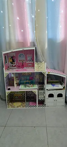 Doll house