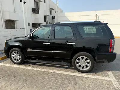 2010 GMC YUKON 照片 4