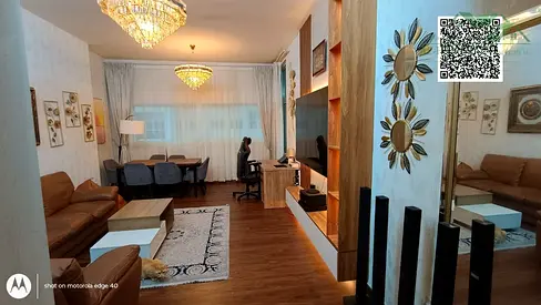 شقة مجددة (غرفتان وصالة) للبيع في أبراج "عجمان ون" (Ajman One Towers)