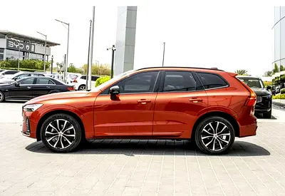 MY24 XC60 B5 ULTIMATE DARK AWD
