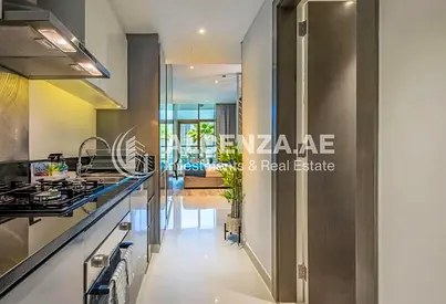 Furnished Large Studio | Canal View | Business Bay