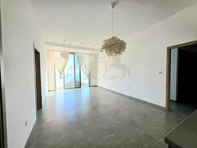 Full Marina view +Maids Room High floor