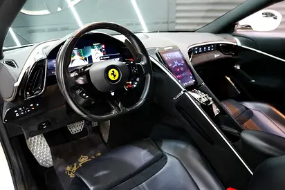 صورة 5 لـ 2010 Ferrari ROMA