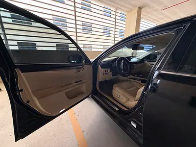 صورة 14 لـ 2015 Lexus ES-SERIES