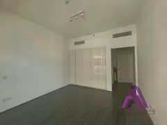 Spacious layout Prime location 1 bed with balcony