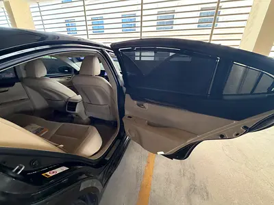 صورة 13 لـ 2015 Lexus ES-SERIES