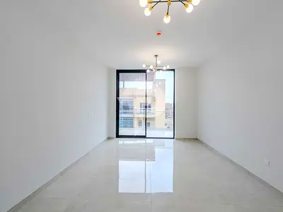 برايت 1BHK | أورا إليجانس DSO | إطلالة على المدينة والمسبح