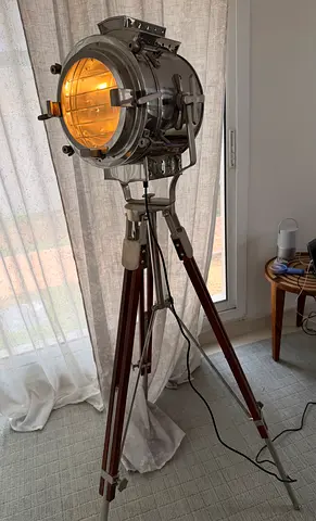 TRIPOD FLOOR Lamp ( Marina home )