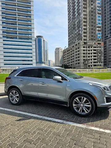 2023 Cadillac XT5 photo 3