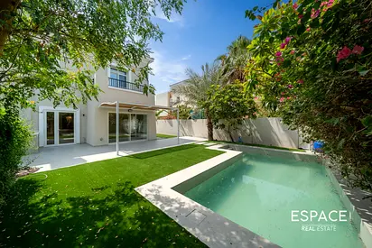EXCLUSIVE | Park Backing | Private Pool