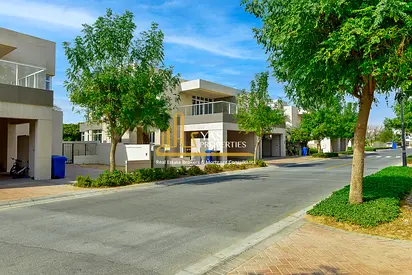Corner Plot | Spacious Garden | 4BR+ Maid