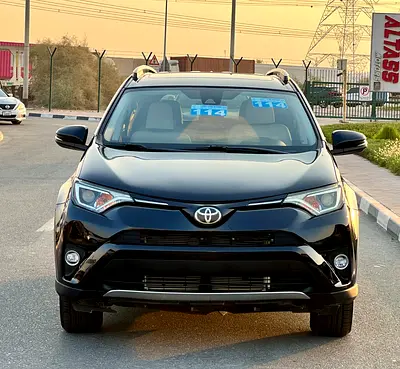 2018 Toyota Rav4 Xle Super Clean
