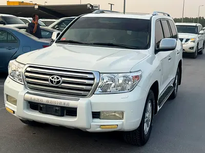 Toyota Land Cruiser GXR 2011 | GCC Specs | Well Maintained