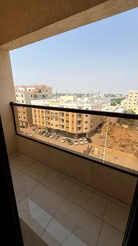غرفة وصالة في الروضة 2 | شهر مجاني | ماستر | حمامين | بلكونة | تكييف مركزي | مطبخ مغلق | 33 ألف