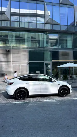 صورة مصغرة 9 لـ 2023 Tesla MODEL Y