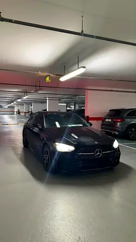 2023 Mercedes-Benz C 300 AMG Line - Low Mileage - Premium Condition