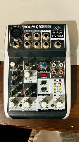 Behringer XENYX Q502USB 5-Input Mixer with USB