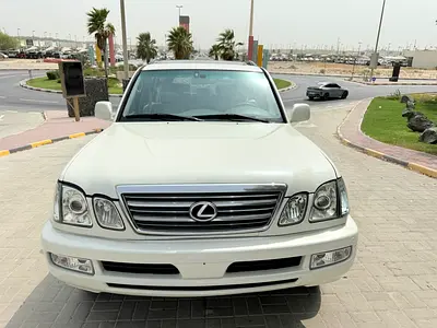 2004 Lexus LX-SERIES photo 9