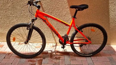 B Twin kids bike for sale