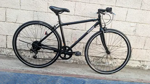 Used Viking hybrid Aluminum light/commuter bike - look with 7-speed hub, good condition