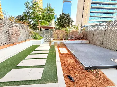 Luxury 1BR | Huge Terrace | Direct Pool Access