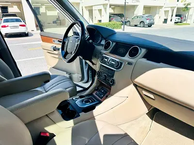 2016 LAND Rover LR4 — фото 4
