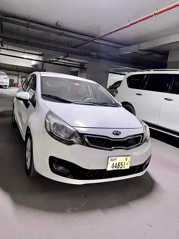 2013 KIA RIO 照片 4
