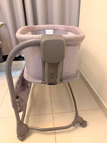 Electric Rocking Baby Bed