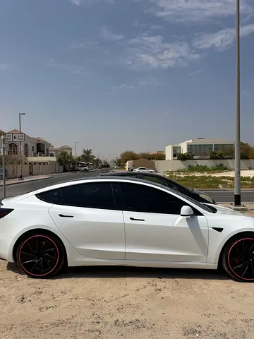 2024 Tesla MODEL 3 — миниатюра 3