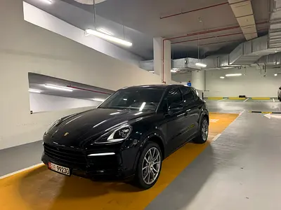 Pristine Porsche Cayenne Black Edition 2019 | GCC Specs | Low Mileage