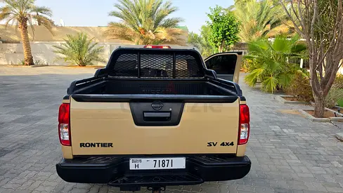 Nissan Frontier SV 2017 | V6 Engine | Well Maintained | American Specs