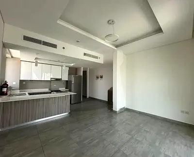 شقة فاخرة 1BR | إطلالة مجتمعية | جاهزة للسكن