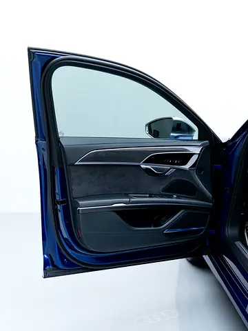 2020 AUDI S8 thumbnail 17