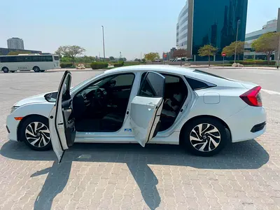صورة 2 لـ 2016 Honda CIVIC
