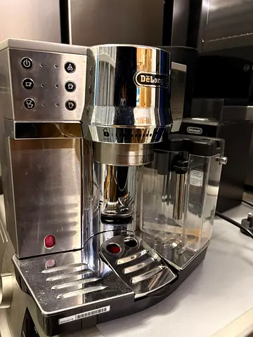 Delonghi esspresso machine
