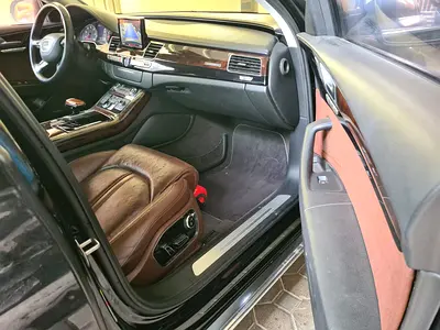 صورة مصغرة 10 لـ 2015 AUDI A8