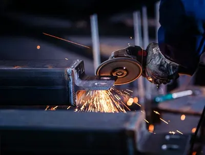 Metal Fabrication Facility Equipment for Lease in Ras Al Khaimah