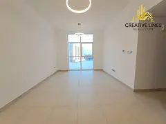 BRAND New Bright Elegant 2bhk with 3 baths/ gym pool parking free