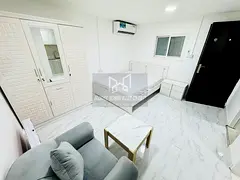 Lavish New Furnished Studio with Pvt/Separate Kitchen/Nice Layout/Near Khalifa Square Park & Markets