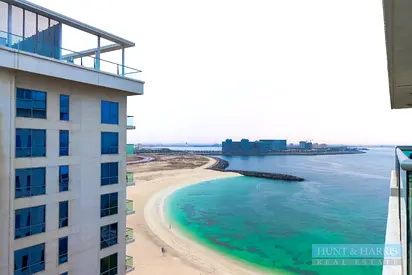 1 Bedroom for Rent Al Marjan Island - Beach View - Furnished