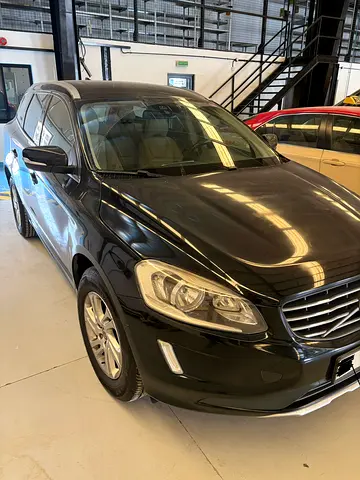 صورة 2 لـ 2014 Volvo XC60